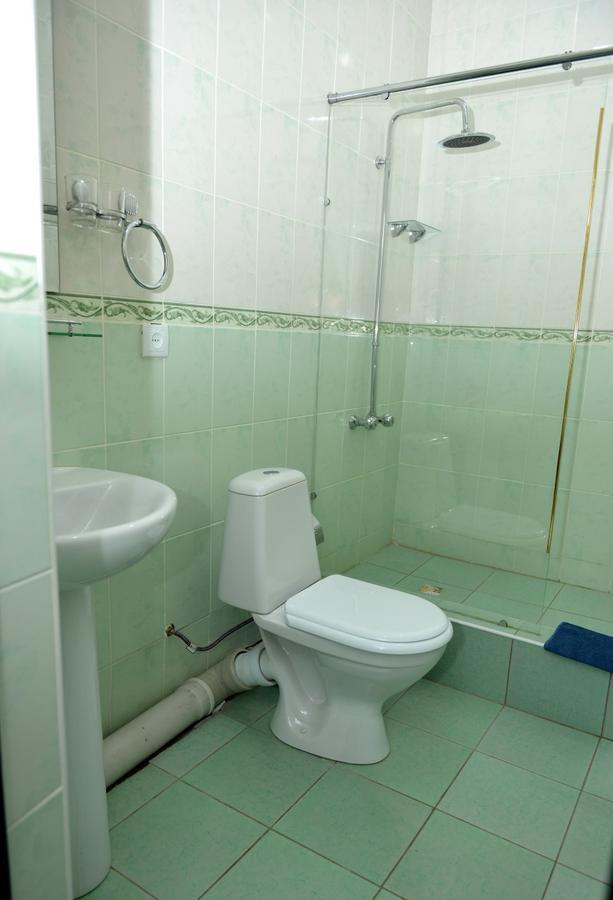 Carat Hotel Tachkent Extérieur photo